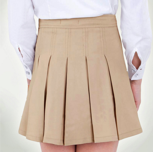 Falda plisada de color caqui con diseño de uniforme escolar de chica de moda