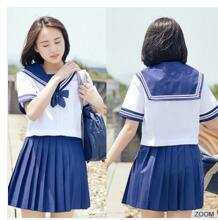Las faldas plisadas del color sólido del verano de las muchachas del servicio del OEM fijaron el uniforme japonés de la colegiala